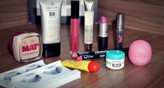Vídeo: Ultimas comprinhas de maquiagem
